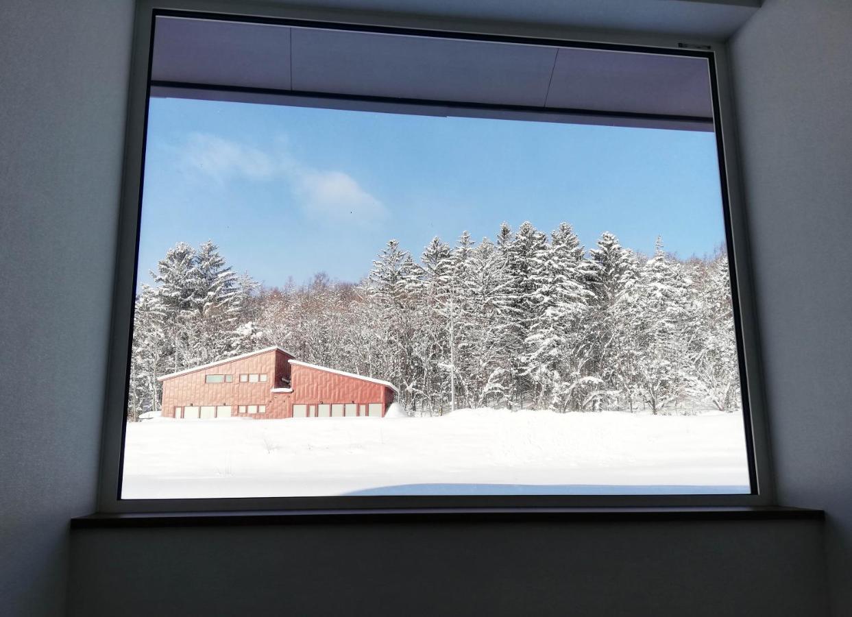 Hotel Hanafuji Inn NakaNakafurano Eksteriør bilde